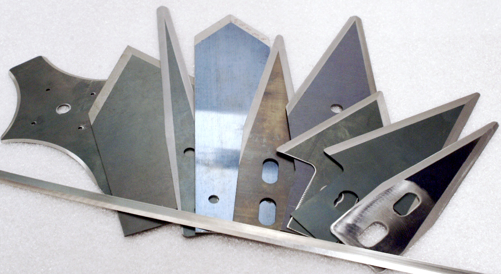 Parison Knives