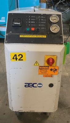 AEC TCU500 Water Temperature Thermolator