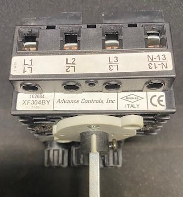 Advance Controls, Inc. XF304BY Disconnect Switch
