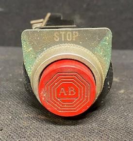 Allen Bradley Bul. 800T B6A Red Push Button