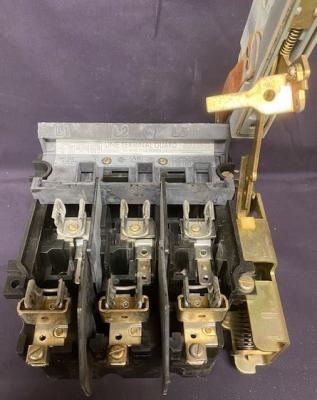Allen-Bradley 1494V-DS30 Series A Disconnect Switch and 1494V-FSR633 Series A Fuse Block