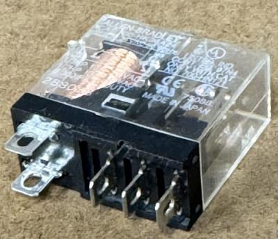 Allen-Bradley 700-HK36A24 Series A relay  2