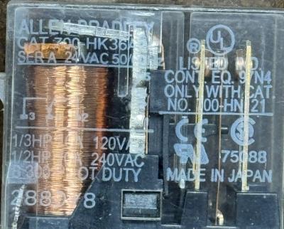 Allen-Bradley 700-HK36A24 Series A relay  3