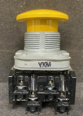 Allen-Bradley 800TC-D9A Yellow Push Button