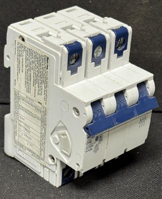 Altech D10 3D10UM Circuit Breaker