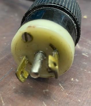 Carol 16/3 90C (UL) SJOOW 21' 10" Power Cord with Hubbel-Bryant Locking Midget Plug and Connector
