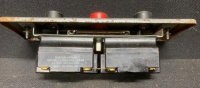 Cutler-Hammer 9122H3A 3-Pole Push Button Switch