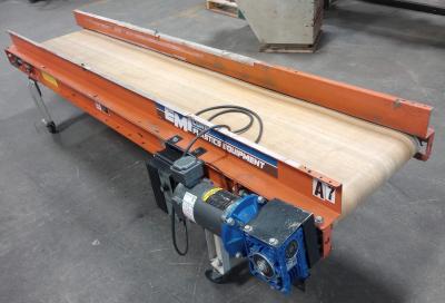 EMP flat conveyor with variable speed controller