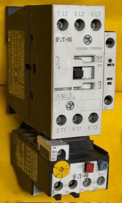 Eaton 3 pole breaker Connector DIL M32-10 with overload relay ZB32-32