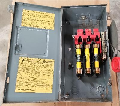 Inside View Eaton Cutler-Hammer DH361FRK Heavy Duty Safety Switch