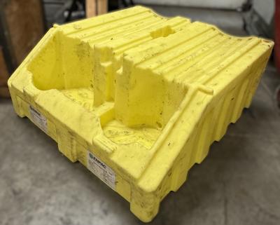 Enpac Poly-Racker 6000-YE Drum Dispensing and Containment System for 2 drums