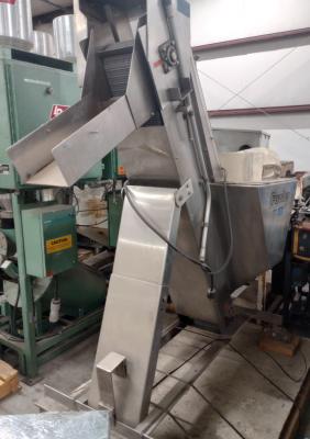 Fowler BCC2-6 Cap Loader Elevator