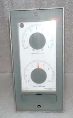Gardsman 102 Temperature Controller Front