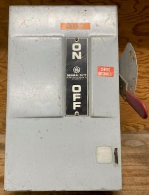 General Electric TG4322 Enclosed Safety Switch