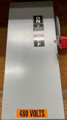 General Electric TH3363 Model 10 Fusible Enclosed Safety Switch