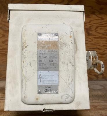ITE NFR-351 Enclosure Type 3R Enclosed Safety Switch