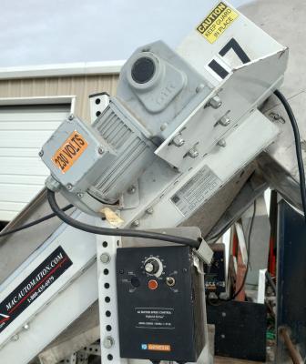 MAC 20.5 Inch Wide Flat to Incline conveyor