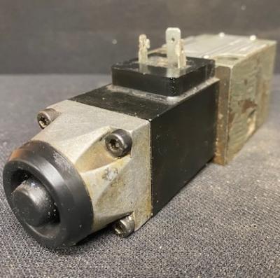 Mannesmann-Rexroth 4WE6H2A53AG24NK4ES999 Hydraulic Valve