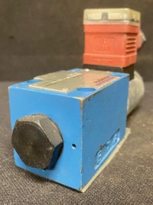 Mannesmann-Rexroth 4WE6VA60/EG24N9Z55L Hydraulic Valve