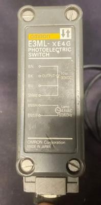 Omron E3ML-XE4G Photoelectric Switch