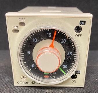 Omron H3CR-F8 0-300 Hour 8-Pin Twin Timer