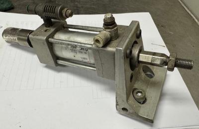 Pneumatic actuator