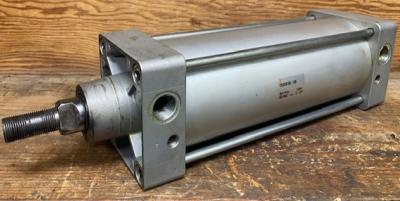 SMC C95SDB100-200 Pneumatic Cylinder