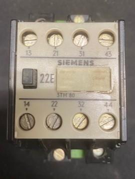 Siemens 3TH8022-0A Contactor