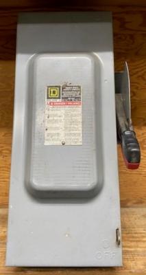 Square D H363N Series F05 Enclosed Fusible Safety Switch