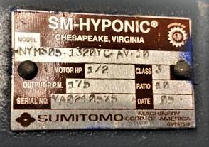 Sumitomo TCFV 1/2 HP 4 P Motor with SM-Hyponic Gearbox