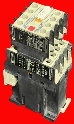 Telemecanique 03780320152 LA1 DN40 LA4 DE 1E Control relay