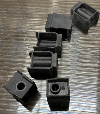 Transair pipe fixing clip spacer