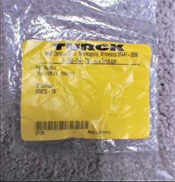 Turck YB2-FSM-4.5-2FKM-4.5 Daisy Chain Splitter