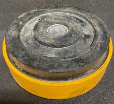 Unknown Brand Unknown Model 4 7/8" Leveling Pad