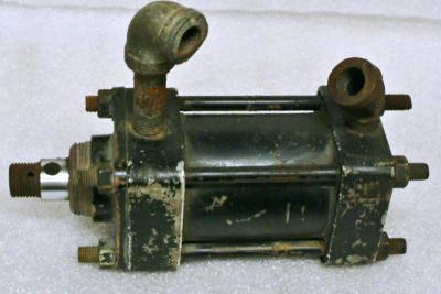 Vickers 2 in Bore Pneumatic Cylinder
