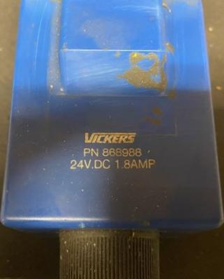 Vickers 879135 DG4S4 012CB8H60 Hydraulic Valve