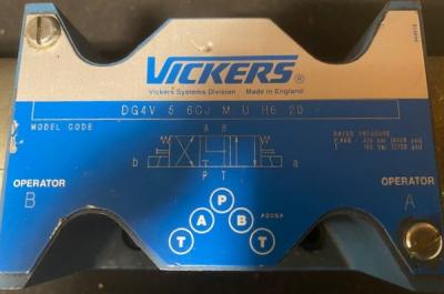 Vickers DG4V 5 6CJ M U H6 20 Directional Hydraulic Valve