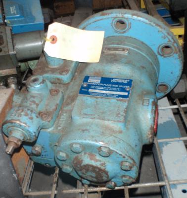 Vickers VC-109-AC-3DB-6 Combination Pump and Valves