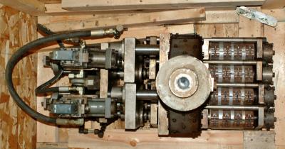 W. Muller S435-85-TPVC Blow Mold Machine Head