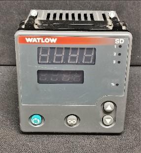 Watlow SD4C-HKAE-AARG Temperature Controller