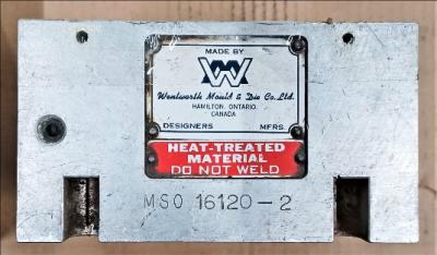 Mold Data Plate View Wentworth Mould & Die 12 oz Oval Bottle Blow Mold