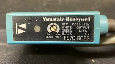 Yamatake-Honeywell FE7C-RC6G Photoelectric Sensor