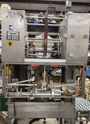 Stretch label machine