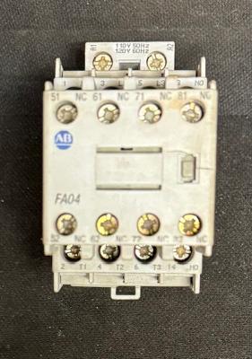 Allen-Bradley  100-C09 10 contactor top side